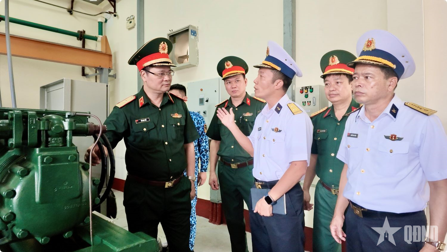 Kiểm tra toàn diện công tác hậu cần, kỹ thuật giai đoạn 2021-2025 tại các đơn vị Quân chủng Hải quân